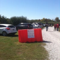 Photo taken at Anderson Orchard by Joshua G. on 10/2/2011