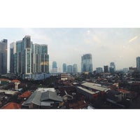 Review Kantin Mega Kuningan