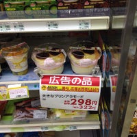 Photo taken at Lawson Store 100 by Munetoshi T. on 8/28/2014