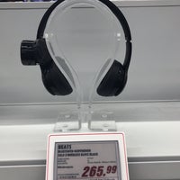 Photo taken at MediaMarkt by Schooorty on 9/22/2018