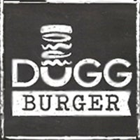 Das Foto wurde bei Dugg Burger von Dugg Burger am 3/17/2015 aufgenommen