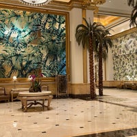 Photo taken at Emirates Palace Hotel by R on 4/15/2024