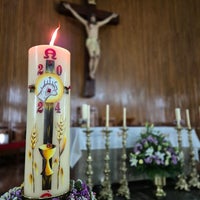 Photo taken at Parroquia de la Preciosa Sangre de Cristo by Carolina C. on 3/31/2024