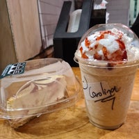 Photo taken at Starbucks by Carolina C. on 11/29/2022