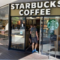 Photo taken at Starbucks by tomo y. on 7/24/2022