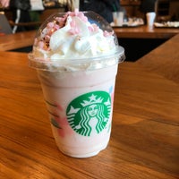 Photo taken at Starbucks by tomo y. on 2/24/2020