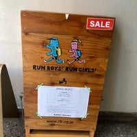 Photo taken at Run boys! Run girls! by tomo y. on 12/26/2020