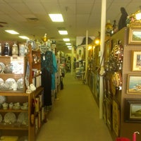 Foto scattata a Charleston Antique Mall da David A. il 12/5/2012