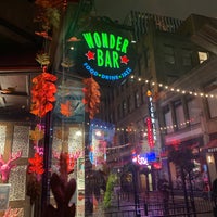 11/30/2019 tarihinde Renee B.ziyaretçi tarafından Wonder Bar'de çekilen fotoğraf
