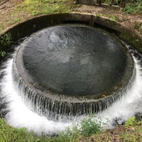 赤祖父湖円筒分水槽 川上中 赤祖父湖円筒分水槽 川上中