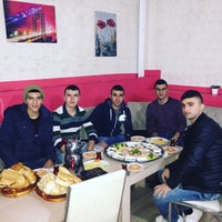 Das Foto wurde bei Taş cafe von Kadir L. am 1/28/2017 aufgenommen