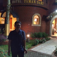 Photo taken at Hotel Taman Sari by Djony H. on 9/7/2017