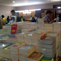 Photo taken at Jakarta Book Fair by Djony H. on 5/31/2014