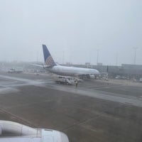 Photo taken at Food and Shops at IAD Airport by Osaurus on 10/22/2020