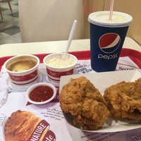 Photo taken at KFC by Victor L. on 5/28/2016