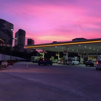 Foto diambil di Shell oleh Ridzwan M. pada 8/5/2019