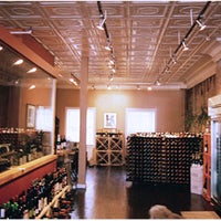 Das Foto wurde bei Hudson Wine Merchants von Hudson Wine Merchants am 2/20/2015 aufgenommen