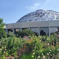 Photo taken at Greater Des Moines Botanical Garden by Maureen M. on 5/31/2023