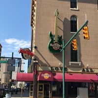 Photo taken at Hard Rock Cafe Indianapolis by こぉすけ on 8/7/2018