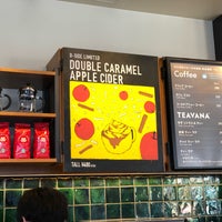 Photo taken at Starbucks by kky0suke on 11/30/2018