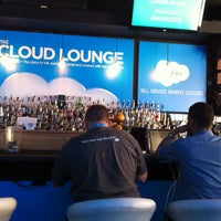 Photo taken at The Cloud Lounge (salesforce.com) by kky0suke on 3/11/2013
