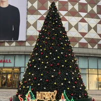 Photo taken at LOTTE Premium Outlets by DK Y. on 11/22/2020