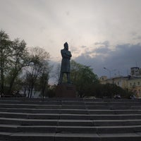 Photo taken at Памятник Фридриху Энгельсу by Olga B. on 4/26/2019