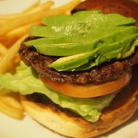 Photo taken at Gono burger &amp; grill by Kia on 12/29/2012