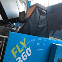 Photo taken at Fly 360 Flight Simulator by Foxy F. on 7/9/2017