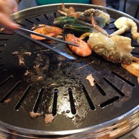 Photo taken at Blue Garden Korean BBQ @ Link Hotel by Shen H. on 7/5/2014