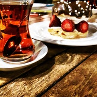 8/12/2017에 Gülay U.님이 Şazeli Cafe &amp; Nargile에서 찍은 사진