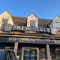 Photo taken at Brew Belly Kitchen And Sudhaus by Jeremiah J. on 4/29/2022