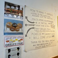 7/28/2022 tarihinde Jeremiah J.ziyaretçi tarafından Krazy Jim&amp;#39;s Blimpy Burger'de çekilen fotoğraf