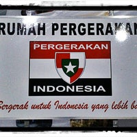 Photo taken at Rumah Pergerakan Indonesia by Dwiki S. on 9/17/2013