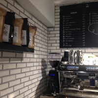 Снимок сделан в Awake Coffee &amp;amp; Espresso пользователем Awake Coffee &amp;amp; Espresso 2/23/2015