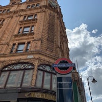 Photo taken at Knightsbridge London Underground Station by Yousif J. on 8/21/2019