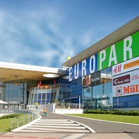Foto diambil di Shopping center Europark Maribor oleh Shopping center Europark Maribor pada 2/24/2015
