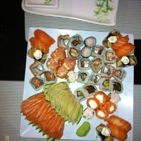 Das Foto wurde bei Zu Kaiten Sushi Bar von Wilsom S. am 9/19/2012 aufgenommen