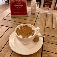 12/30/2023 tarihinde Gözde Nur A.ziyaretçi tarafından Şen Pastaneleri Cafe &amp;amp; Bistro'de çekilen fotoğraf