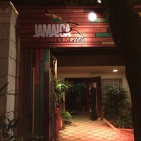 Photo taken at Jamaica House by Cláudia C. on 8/11/2016
