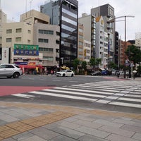 Photo taken at Shinjuku Line Jimbocho Station (S06) by ぽ on 9/30/2023