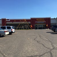 Photo taken at Golden Corral by Nathan B. on 4/22/2017