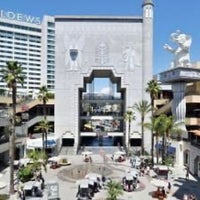 Foto diambil di Loews Hollywood Hotel oleh José Eduardo T. pada 9/18/2023