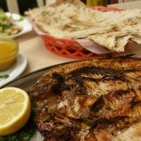 Снимок сделан в Nahrain Fish &amp;amp; Chicken Grill пользователем Nahrain Fish &amp;amp; Chicken Grill 2/26/2015
