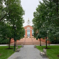 Foto tirada no(a) Bentley University por Bill F. em 9/7/2019