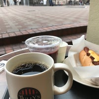 Photo taken at Tully&amp;#39;s Coffee by Shinsuke S. on 3/6/2021