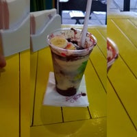 Photo taken at Açaí Concept by Gustavo C. on 3/26/2016