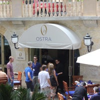 รูปภาพถ่ายที่ Ostra Restaurant โดย Ostra Restaurant เมื่อ 2/27/2015