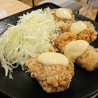 Photo taken at Karaage Nippon-ichi by Koji on 3/23/2019