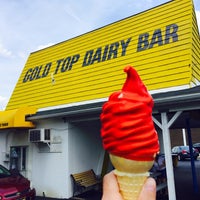 Photo taken at Gold Top Dairy Bar by Conrad D. on 7/3/2017